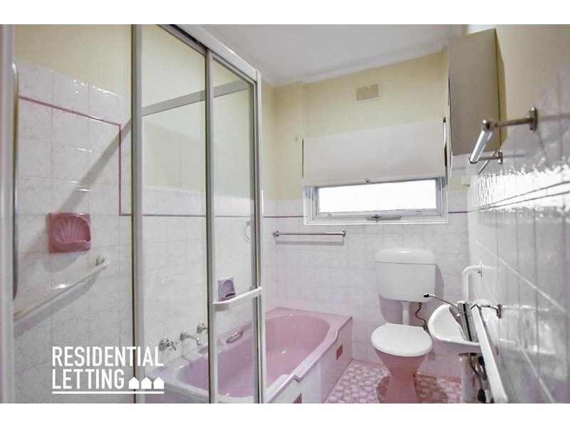 1/2 Captain Cook Avenue, Flinders Park SA 5025