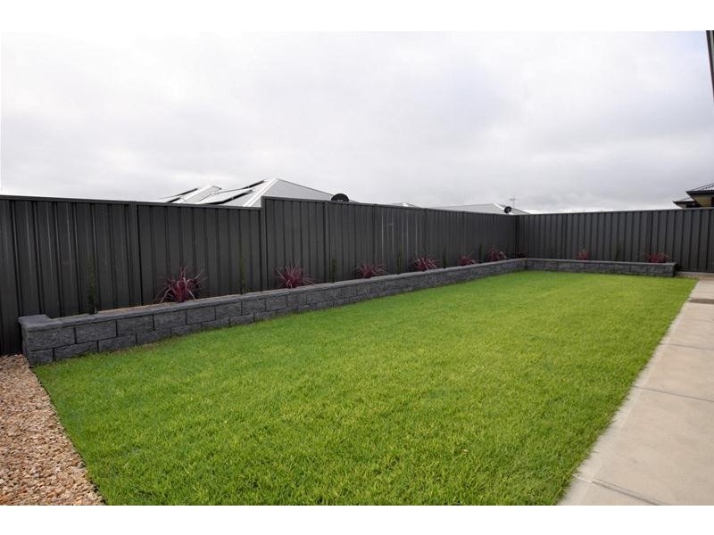 21 Cobalt Road, Moana SA 5169