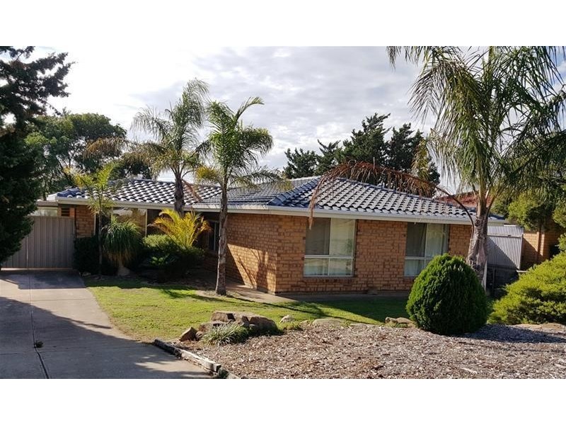 3 Bonnie Court, Christie Downs SA 5164