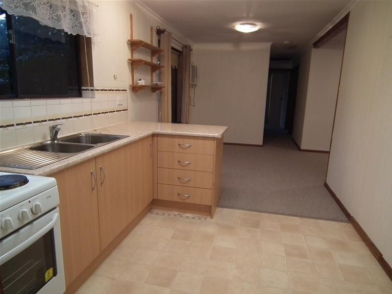 9 Denby Close, Christie Downs SA 5164