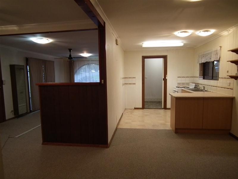 9 Denby Close, Christie Downs SA 5164