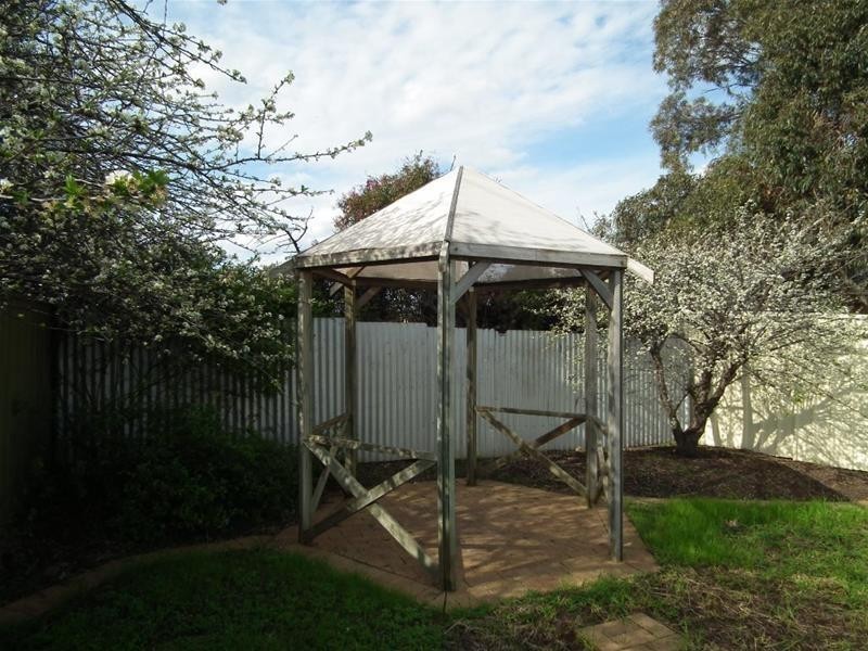 4/1 Booth Avenue, Morphett Vale SA 5162