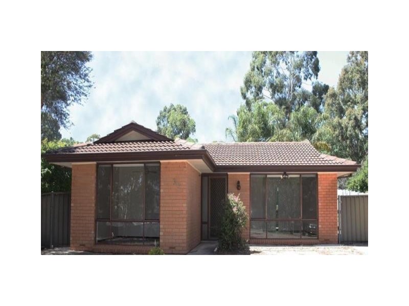 38 Manning Road, Aberfoyle Park SA 5159