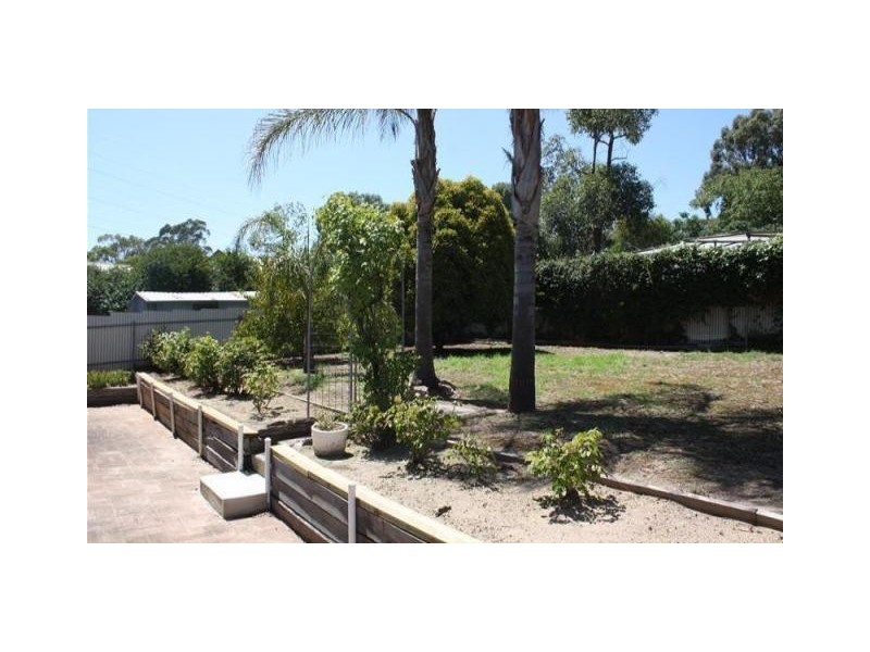 38 Manning Road, Aberfoyle Park SA 5159