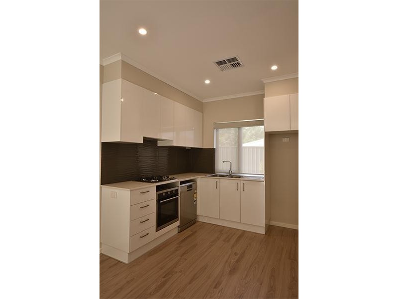 4/6 Vincent Street, Christies Beach SA 5165