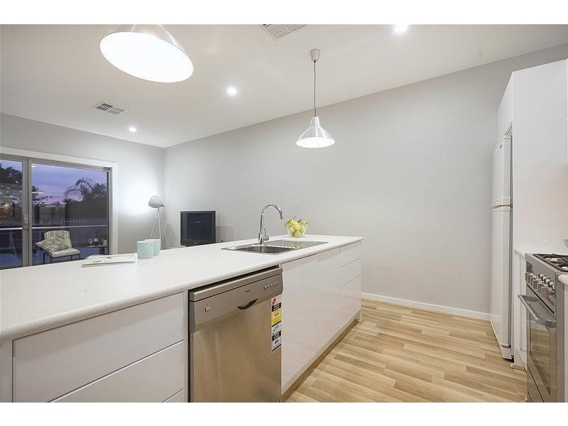 2/20 Maturin Avenue, Christies Beach SA 5165