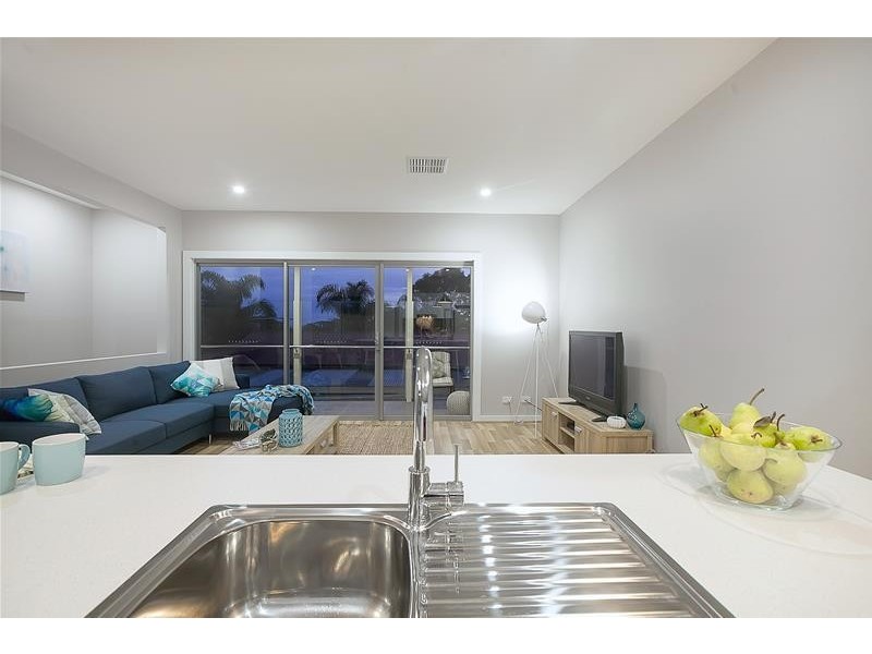 2/20 Maturin Avenue, Christies Beach SA 5165