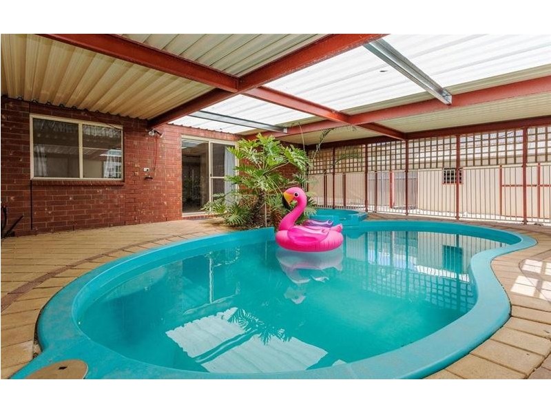 9 Hazeltine Drive, Seaford Rise SA 5169