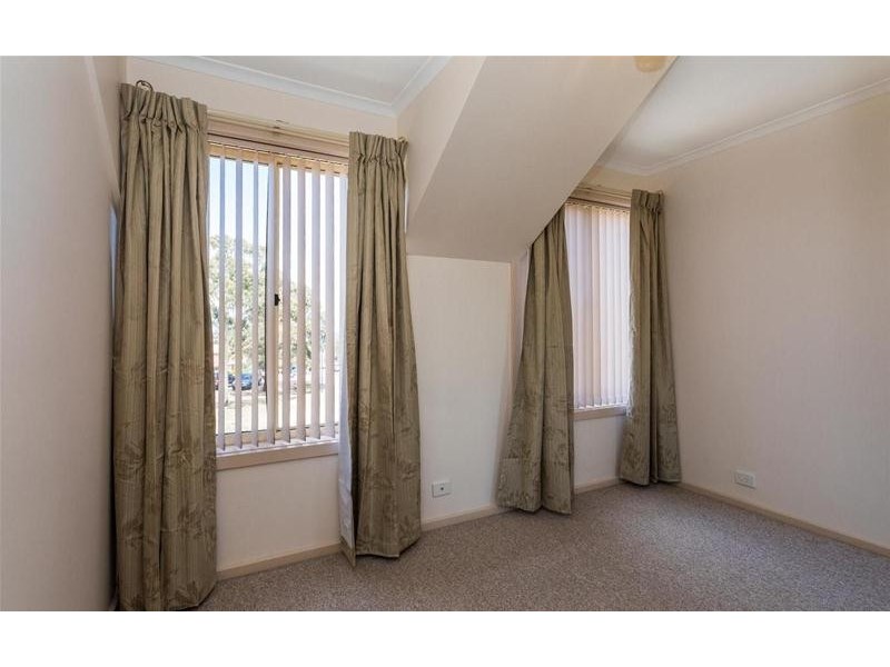 9 Hazeltine Drive, Seaford Rise SA 5169