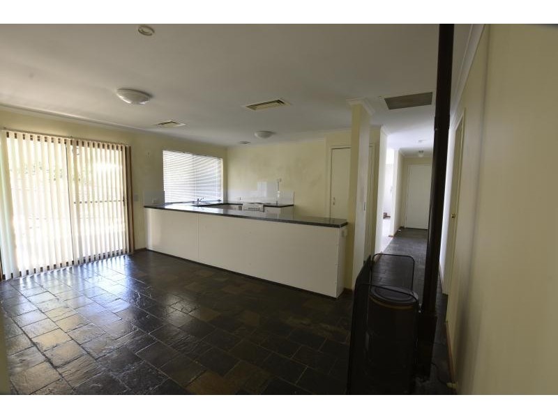 14 Ella Crescent, O’halloran Hill SA 5158