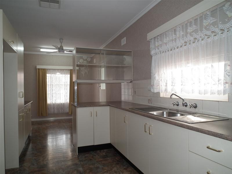 4 Bradshaw Road, Morphett Vale SA 5162