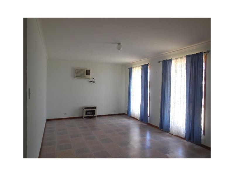 27 Greenlees Parade, Aldinga Beach SA 5173