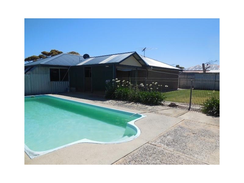 27 Greenlees Parade, Aldinga Beach SA 5173