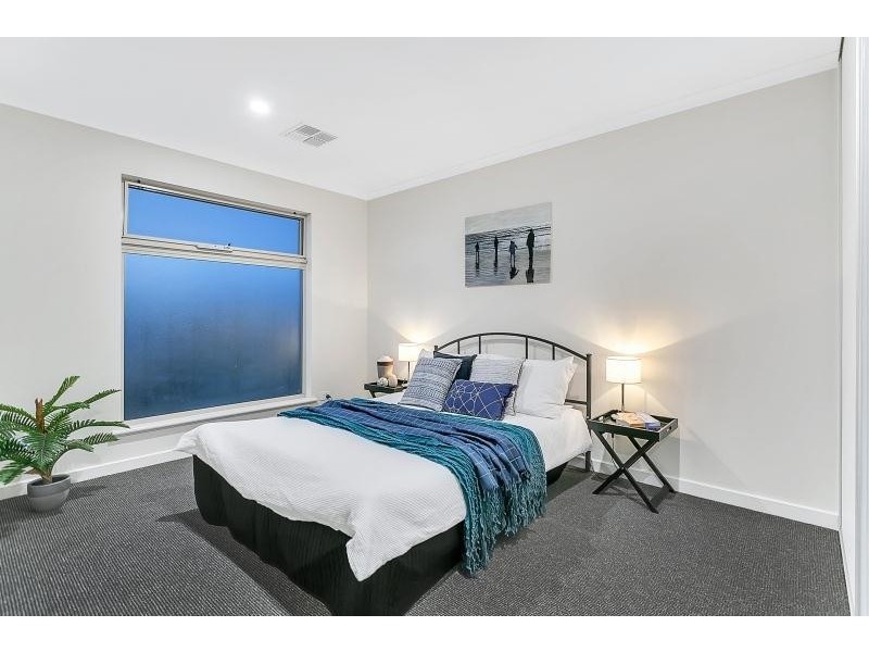 1/24 Taunton Parade, Christies Beach SA 5165