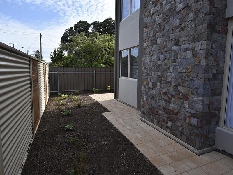 1/24 Taunton Parade, Christies Beach SA 5165