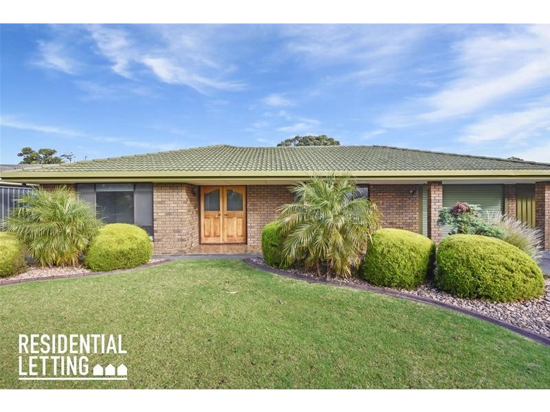 2 Lee Avenue, Happy Valley SA 5159