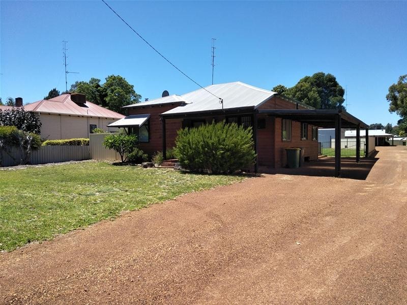 37a Thatcher Street, Waroona WA 6215