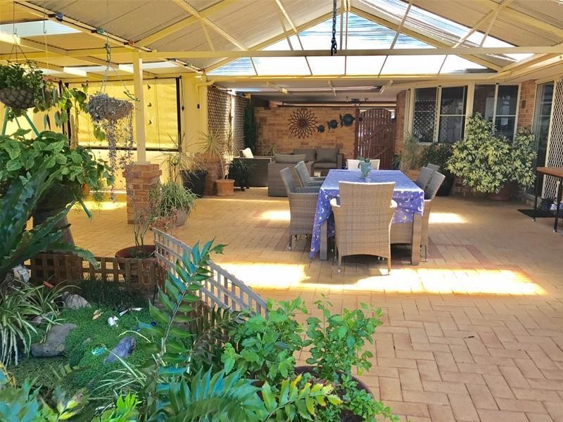 15 McDowell Street, Waroona WA 6215