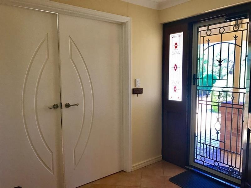 15 McDowell Street, Waroona WA 6215