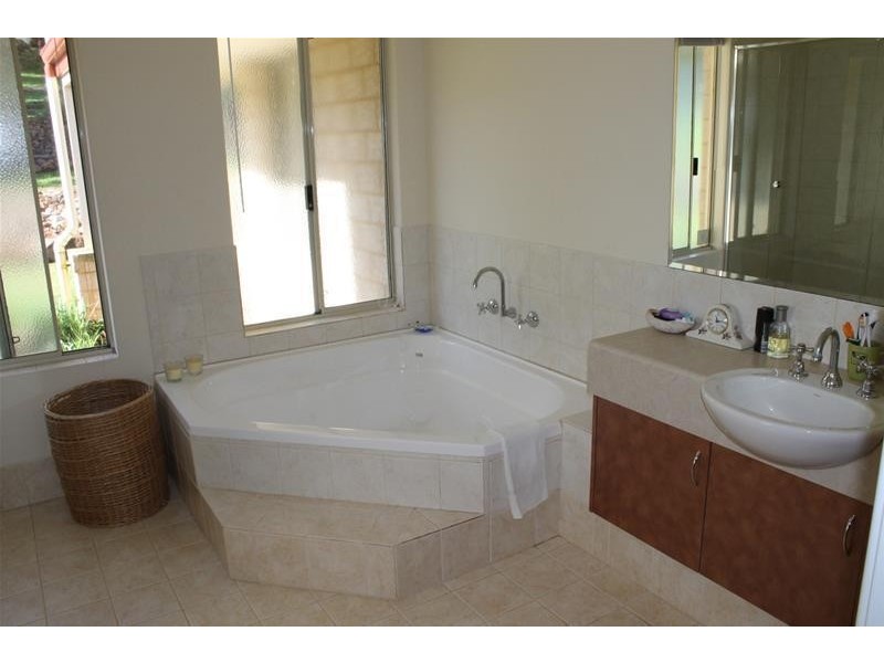 51 Ridgeview Drive, Meelon WA 6208