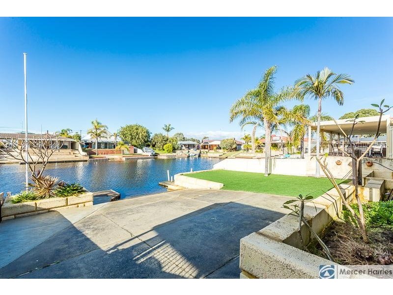 8 Tanderra Place, South Yunderup WA 6208