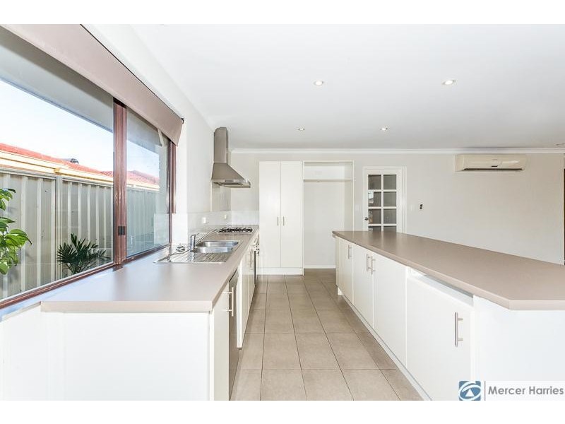 8 Tanderra Place, South Yunderup WA 6208