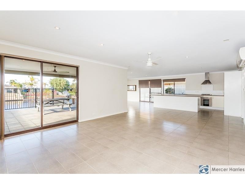 8 Tanderra Place, South Yunderup WA 6208