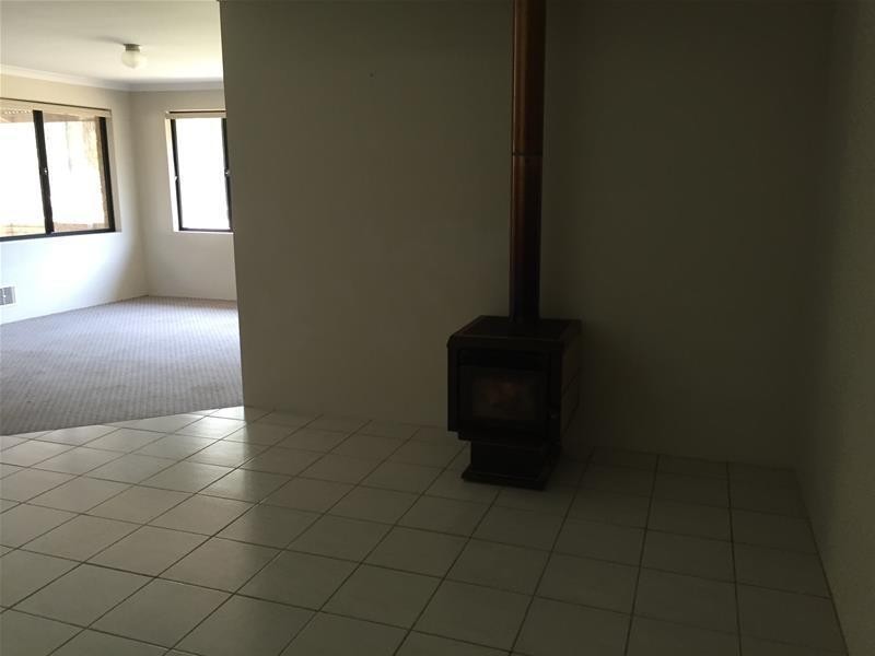 33 Thomas Street, Pinjarra WA 6208