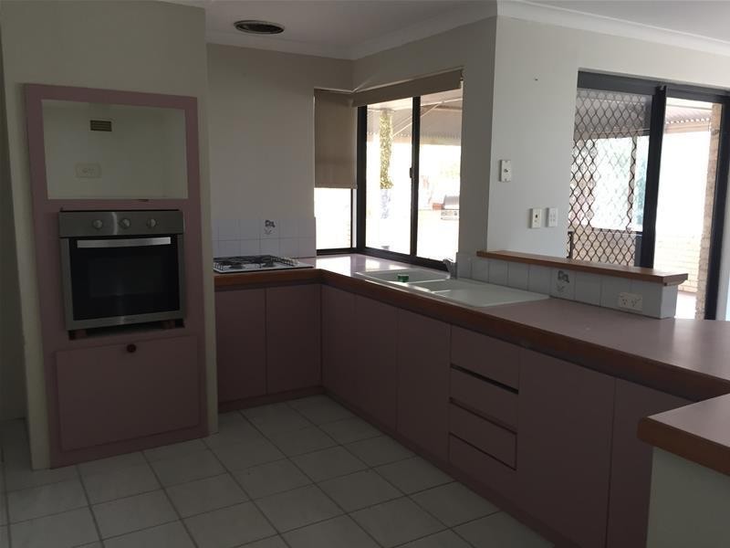 33 Thomas Street, Pinjarra WA 6208