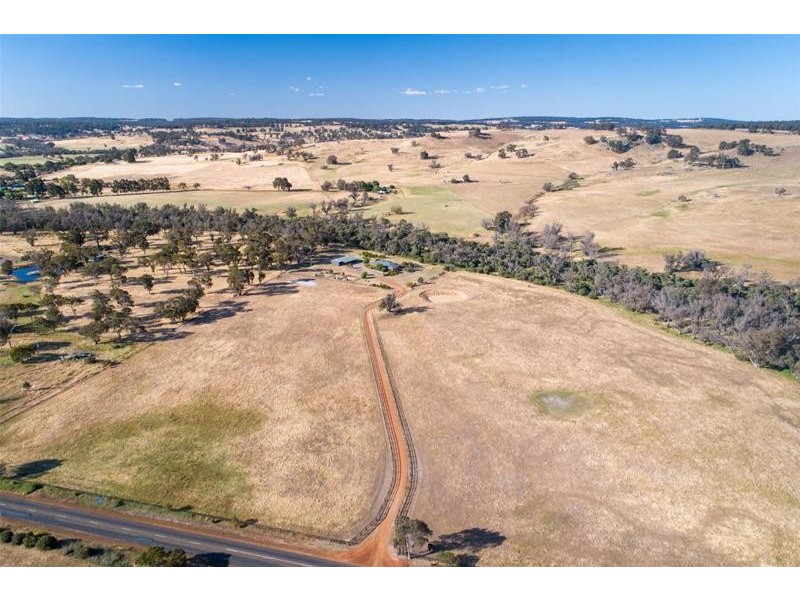 9349 Pinjarra-Williams Road, Quindanning WA 6391