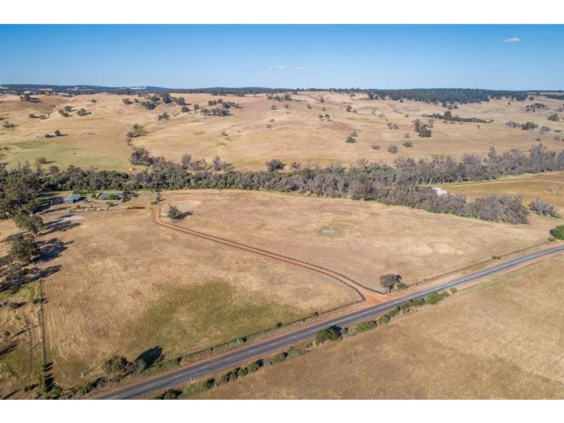 9349 Pinjarra-Williams Road, Quindanning WA 6391