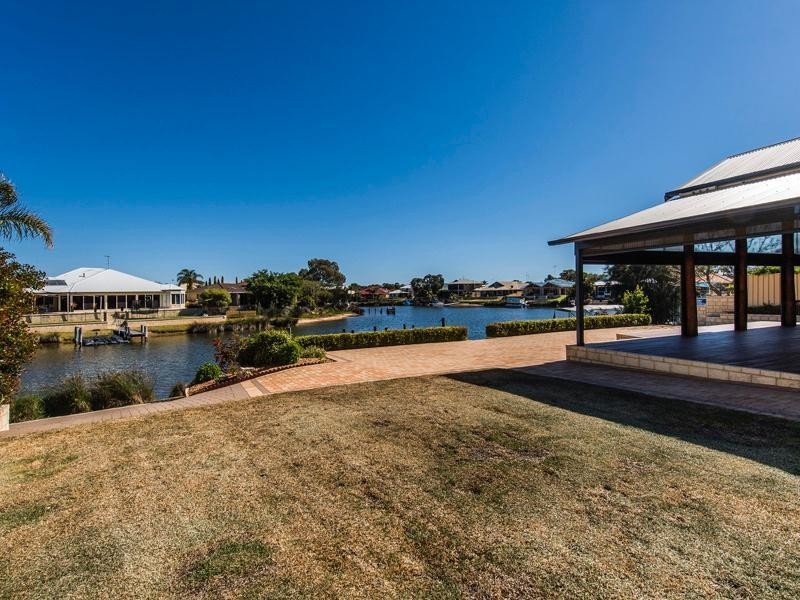 44 Banksia Terrace, South Yunderup WA 6208