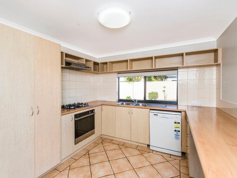 44 Banksia Terrace, South Yunderup WA 6208