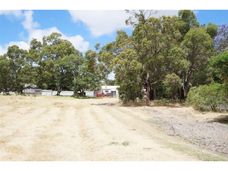 24 McDowell Street, Yarloop WA 6218