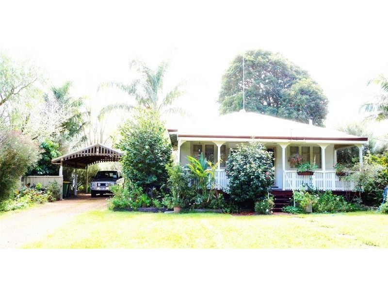 12 Green Street, Waroona WA 6215