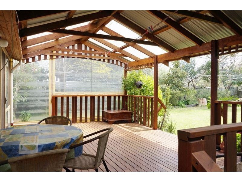 12 Green Street, Waroona WA 6215