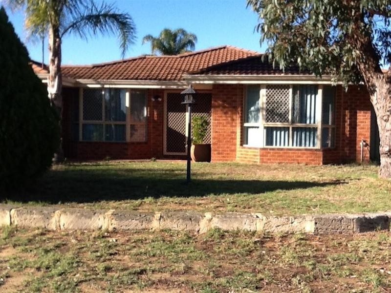 12 Marri Place, Pinjarra WA 6208