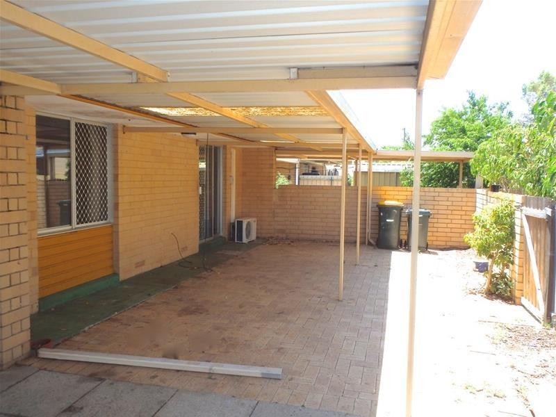 9/4 Uldina Place, Pinjarra WA 6208