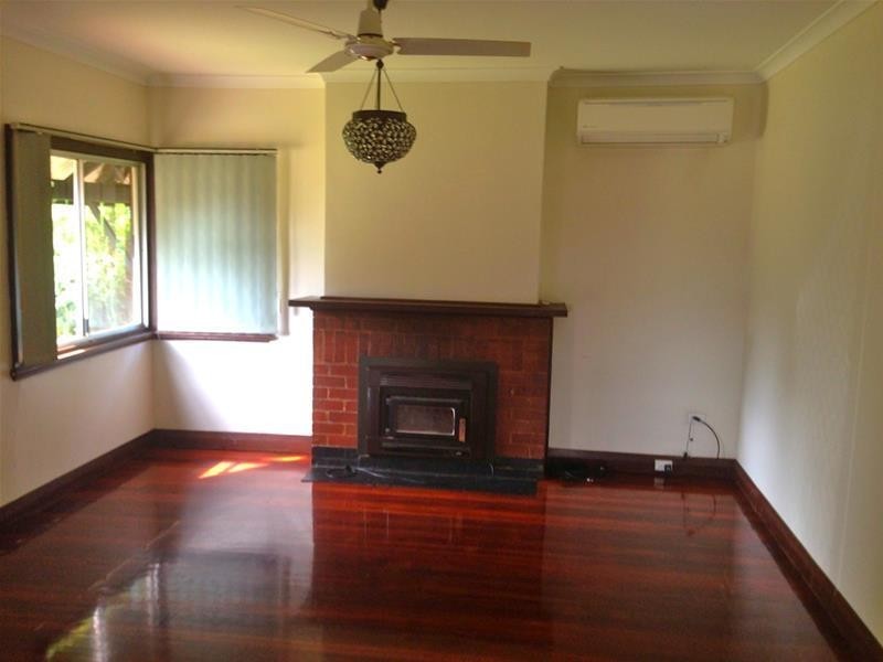 37 Thatcher Street, Waroona WA 6215