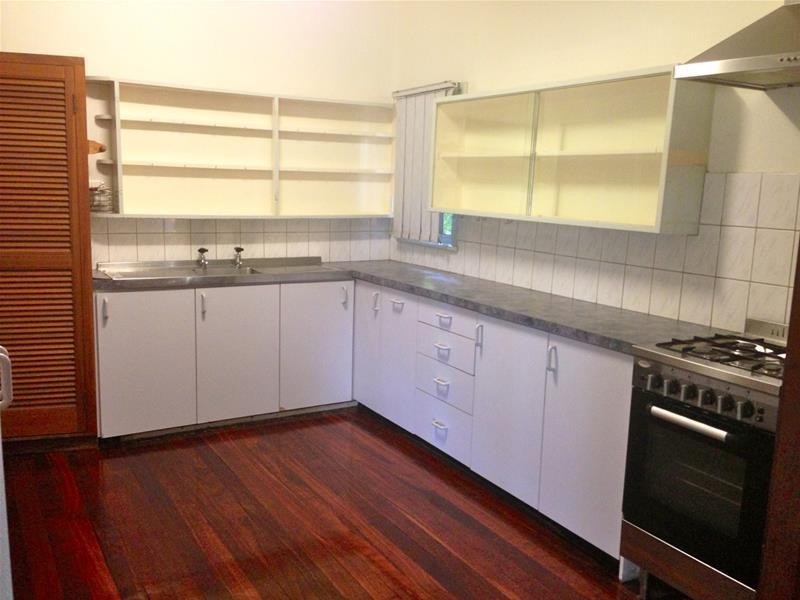 37 Thatcher Street, Waroona WA 6215