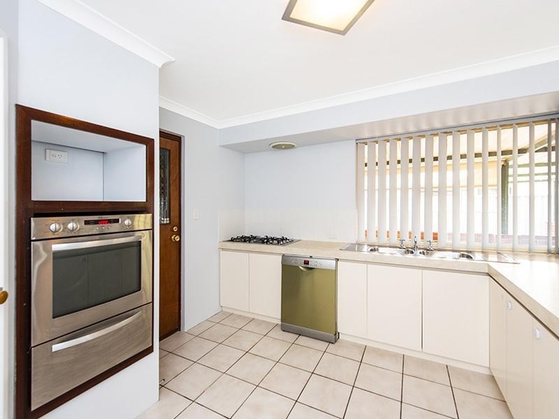 21 Deering Drive, North Yunderup WA 6208