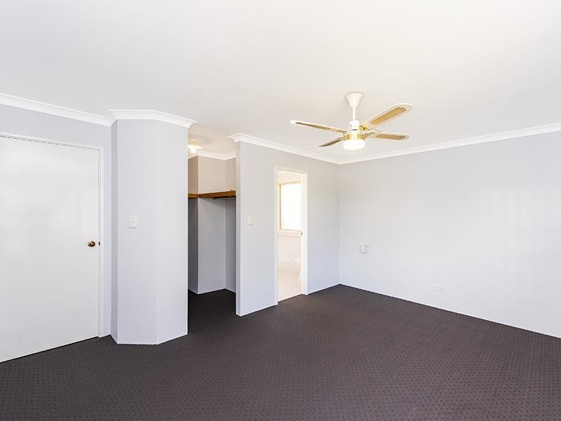 21 Deering Drive, North Yunderup WA 6208