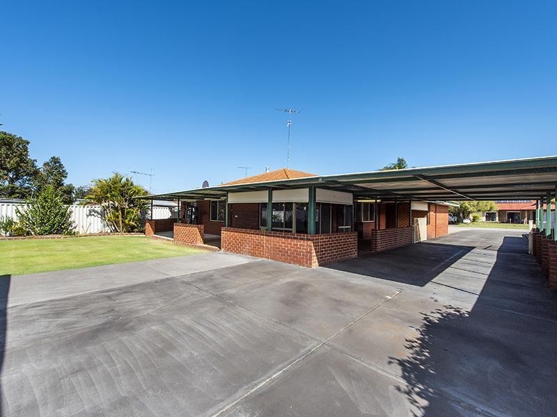 21 Deering Drive, North Yunderup WA 6208