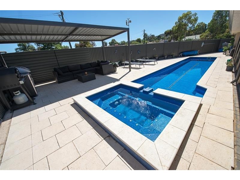 84 Hotham Avenue, Boddington WA 6390