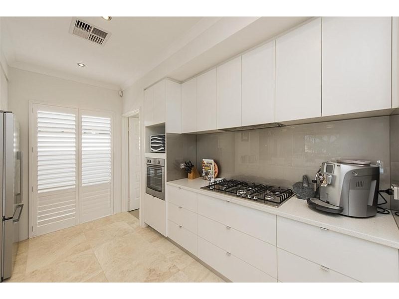 81 Kiap Road, South Yunderup WA 6208