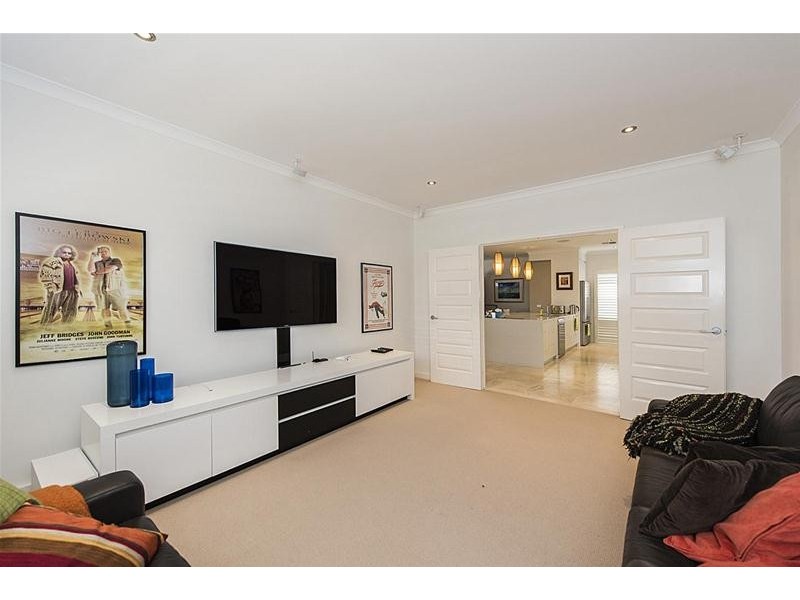 81 Kiap Road, South Yunderup WA 6208