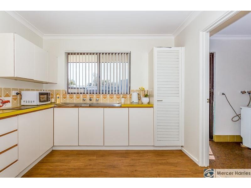 1 Nuytsia Place, Pinjarra WA 6208