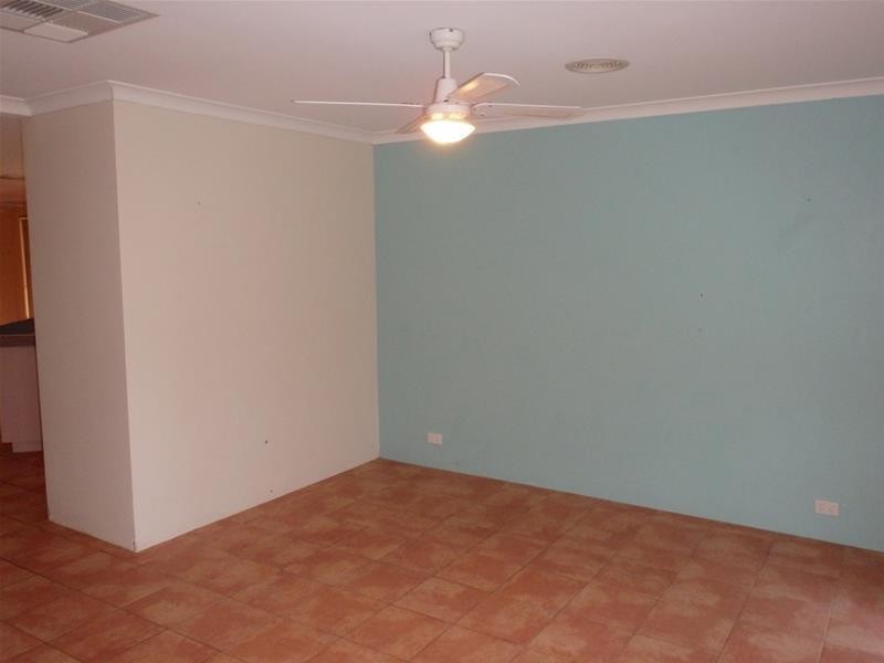 15 Warr Street, Pinjarra WA 6208