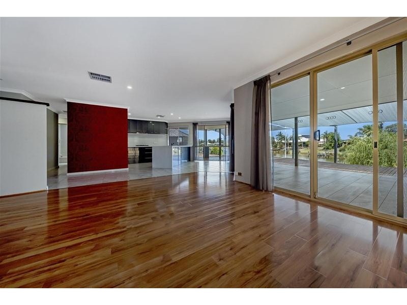 59 Delta Drive, South Yunderup WA 6208