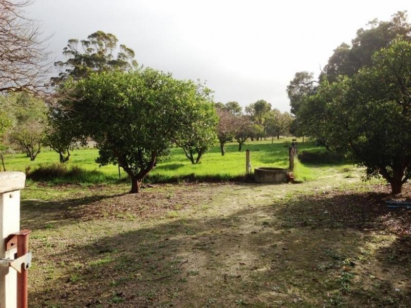 144 CLIFTON Road, Yarloop WA 6218